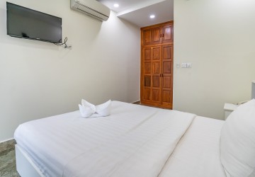 2 Bedroom Serviced Apartment For Rent - Boeung Trabek, Phnom Penh thumbnail