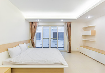 1 Bedroom Serviced Apartment For Rent - BKK1, Phnom Penh thumbnail