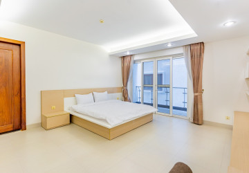 1 Bedroom Serviced Apartment For Rent - BKK1, Phnom Penh thumbnail