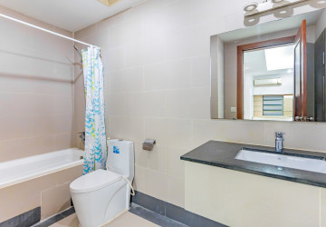 1 Bedroom Serviced Apartment For Rent - BKK1, Phnom Penh thumbnail