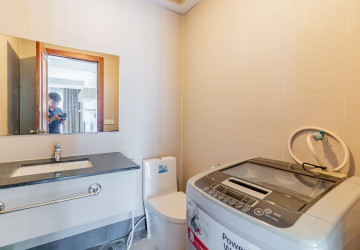 2 Bedroom Serviced Apartment For Rent - BKK1, Phnom Penh thumbnail