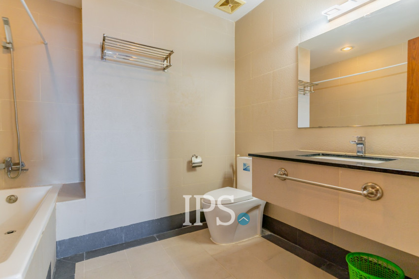 2 Bedroom Serviced Apartment For Rent - BKK1, Phnom Penh