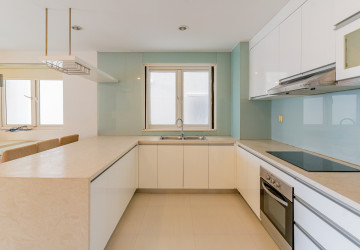 2 Bedroom Serviced Apartment For Rent - BKK1, Phnom Penh thumbnail