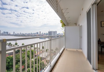 Studio Serviced Apartment For Rent in Chroy Changvar, Phnom Penh thumbnail