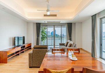 1 Bedroom Serviced Apartment For Rent - Chroy Changvar, Phnom Penh thumbnail