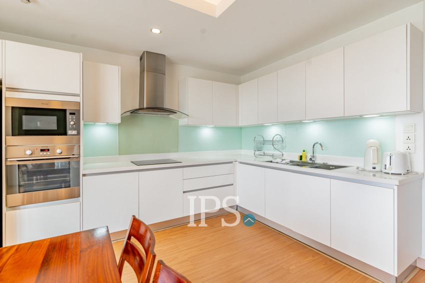 2 Bedroom Serviced Apartment For Rent - Chroy Changvar, Phnom Penh
