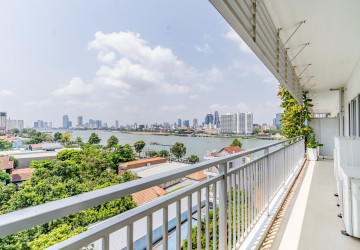 2 Bedroom Serviced Apartment For Rent - Chroy Changvar, Phnom Penh thumbnail