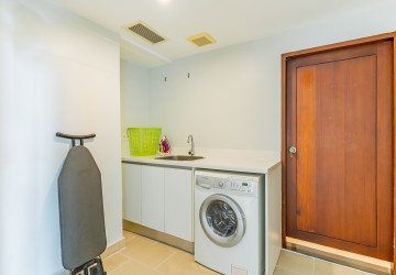 4 Bedroom Duplex Serviced Apartment For Rent - Chroy Changvar, Phnom Penh thumbnail