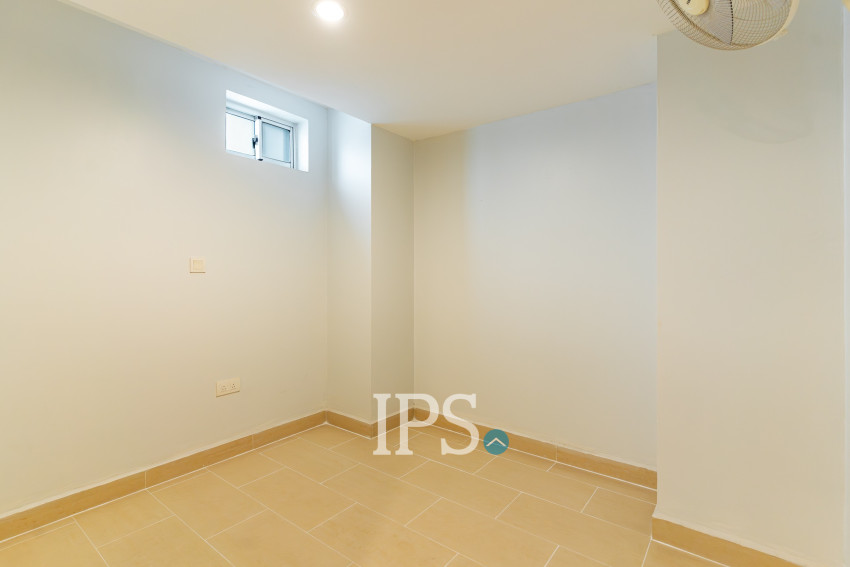 4 Bedroom Duplex Serviced Apartment For Rent - Chroy Changvar, Phnom Penh