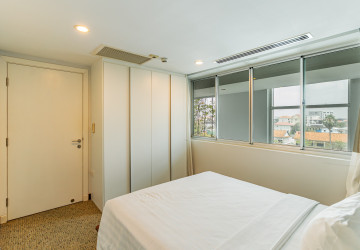 4 Bedroom Duplex Serviced Apartment For Rent - Chroy Changvar, Phnom Penh thumbnail