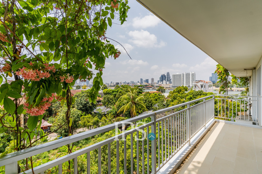 4 Bedroom Duplex Serviced Apartment For Rent - Chroy Changvar, Phnom Penh
