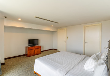 4 Bedroom Duplex Serviced Apartment For Rent - Chroy Changvar, Phnom Penh thumbnail