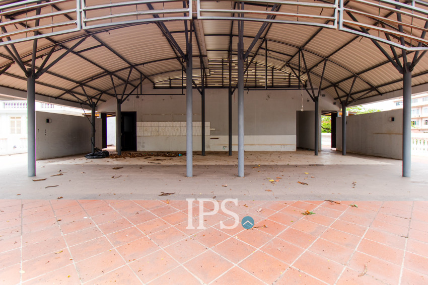 891 Sqm Commercial Building For Rent - Sala Kamreuk, Siem Reap