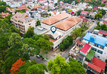 891 Sqm Commercial Building For Rent - Sala Kamreuk, Siem Reap thumbnail