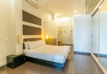 2 Bedroom Serviced Apartment For Rent - Tonle Bassac, Phnom Penh thumbnail