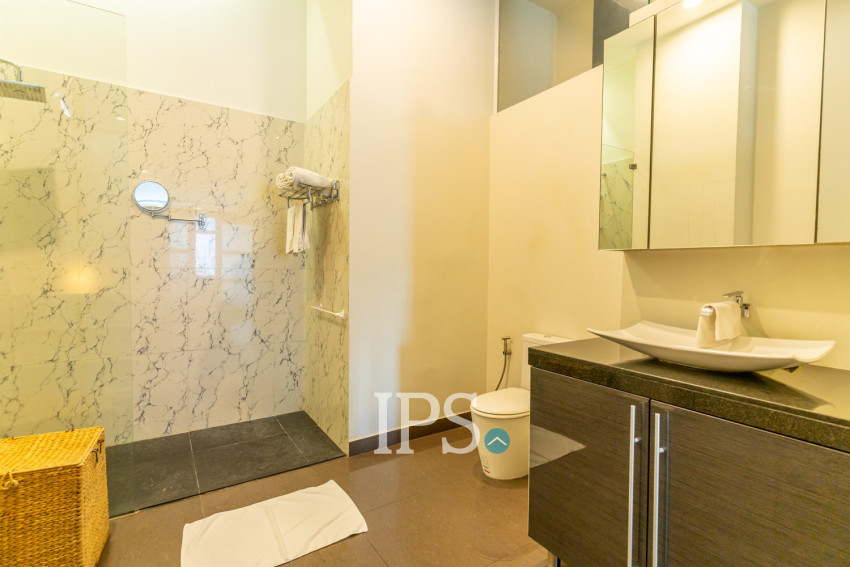 2 Bedroom Serviced Apartment For Rent - Tonle Bassac, Phnom Penh