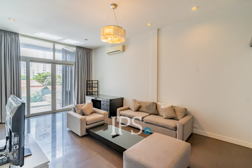 2 Bedroom Serviced Apartment For Rent - Tonle Bassac, Phnom Penh - Image 5