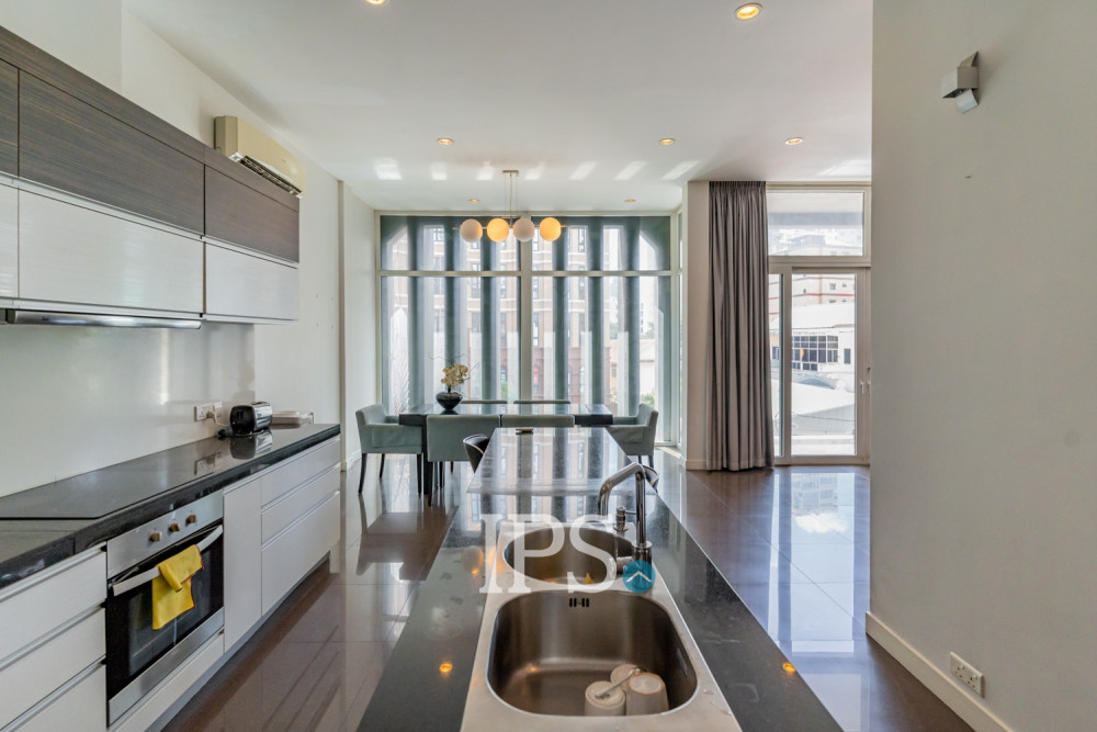 2 Bedroom Serviced Apartment For Rent - Tonle Bassac, Phnom Penh - Image 12