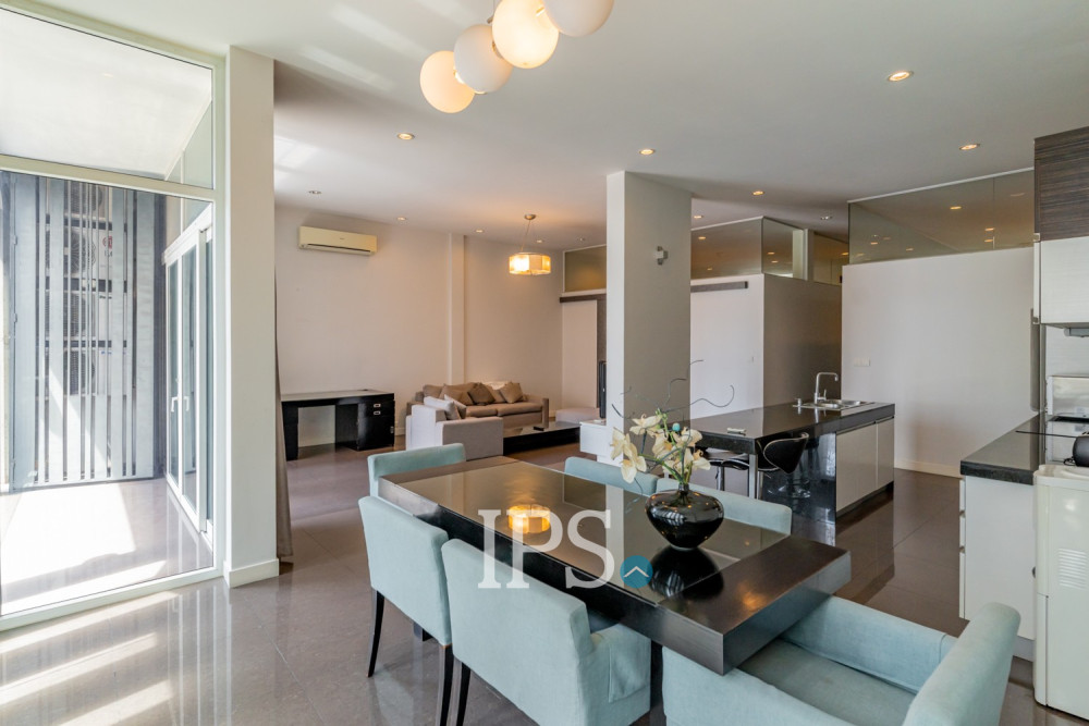 2 Bedroom Serviced Apartment For Rent - Tonle Bassac, Phnom Penh - Image 8
