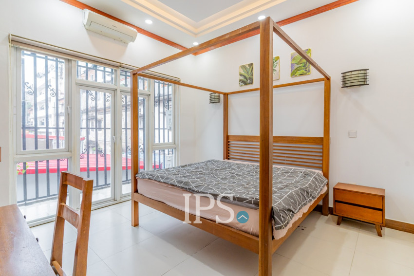 Renovated 3 Bedroom Apartment For Rent - Monorom, Phnom Penh