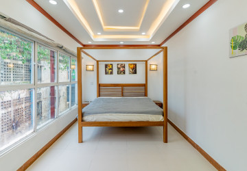 Renovated 3 Bedroom Apartment For Rent - Monorom, Phnom Penh thumbnail