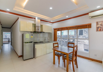Renovated 3 Bedroom Apartment For Rent - Monorom, Phnom Penh thumbnail