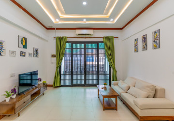 Renovated 3 Bedroom Apartment For Rent - Monorom, Phnom Penh thumbnail