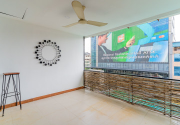 Renovated 3 Bedroom Apartment For Rent - Monorom, Phnom Penh thumbnail
