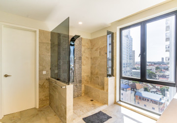 Duplex 3 Bedroom Serviced Apartment For Rent - Tonle Bassac, Phnom Penh thumbnail