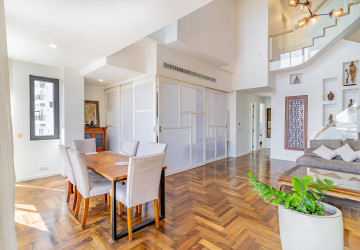 Duplex 3 Bedroom Serviced Apartment For Rent - Tonle Bassac, Phnom Penh thumbnail