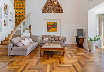 Duplex 3 Bedroom Serviced Apartment For Rent - Tonle Bassac, Phnom Penh thumbnail