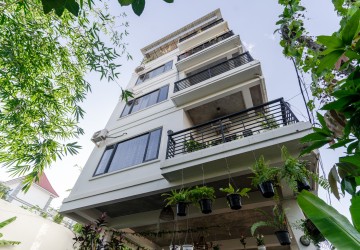 1 Bedroom Apartment For Rent - Svay Dangkum, Siem Reap thumbnail