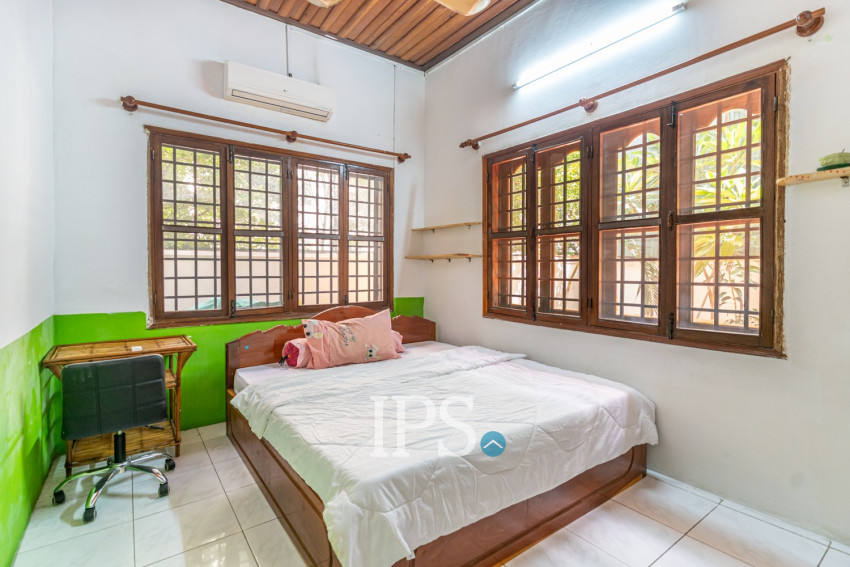 4 Bedroom Villa For Rent - Beoung Trabek, Phnom Penh