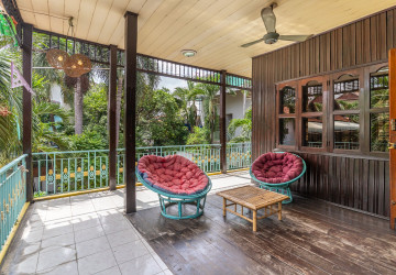 4 Bedroom Villa For Rent - Beoung Trabek, Phnom Penh thumbnail