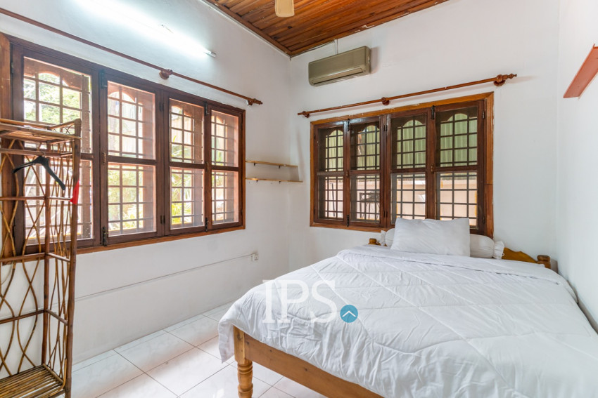 4 Bedroom Villa For Rent - Beoung Trabek, Phnom Penh