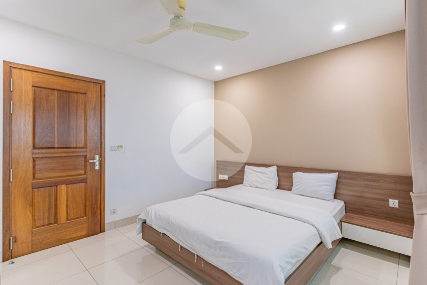 1 Bedroom Serviced Apartment For Rent - Tonle Bassac, Phnom Penh