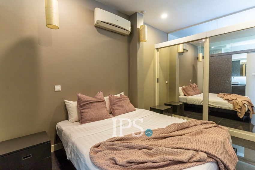 3 Bedroom Duplex Penthouse Serviced Apartment For Rent - Tonle Bassac, Phnom Penh