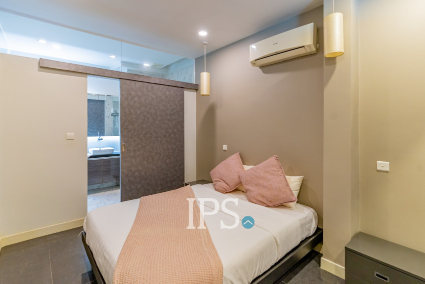 Dulex 3 Bedroom Serviced Penthouse For Rent - Tonle Bassac, Phnom Penh