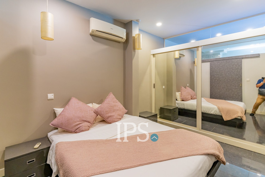 Dulex 3 Bedroom Serviced Penthouse For Rent - Tonle Bassac, Phnom Penh