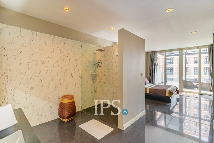 Dulex 3 Bedroom Serviced Penthouse For Rent - Tonle Bassac, Phnom Penh