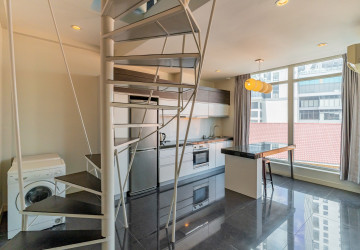 Dulex 3 Bedroom Serviced Penthouse For Rent - Tonle Bassac, Phnom Penh thumbnail