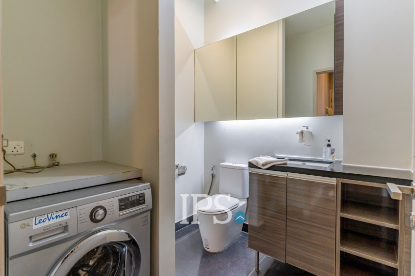 Dulex 3 Bedroom Serviced Penthouse For Rent - Tonle Bassac, Phnom Penh