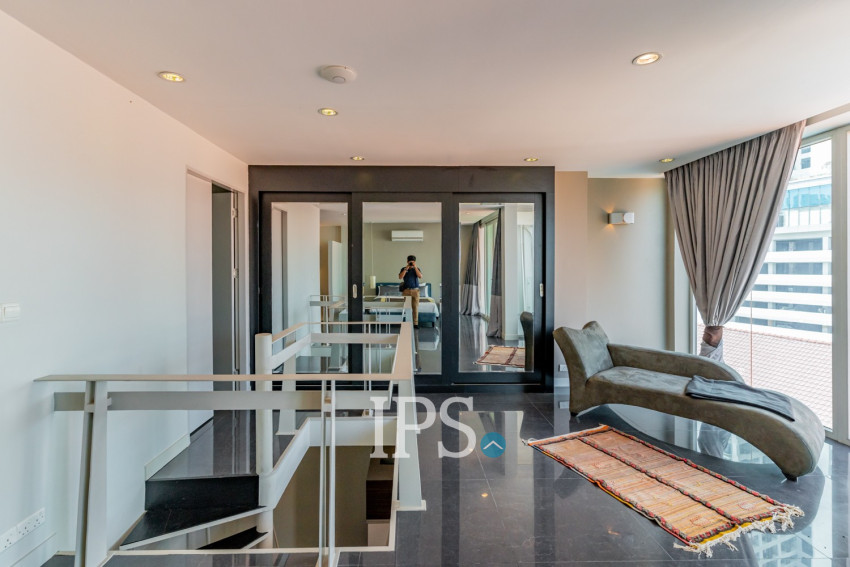 Dulex 3 Bedroom Serviced Penthouse For Rent - Tonle Bassac, Phnom Penh