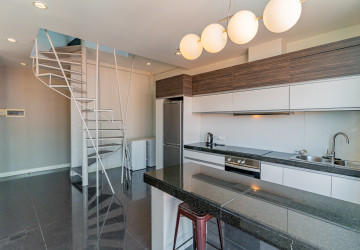 Dulex 3 Bedroom Serviced Penthouse For Rent - Tonle Bassac, Phnom Penh thumbnail