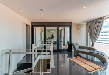 Dulex 3 Bedroom Serviced Penthouse For Rent - Tonle Bassac, Phnom Penh thumbnail