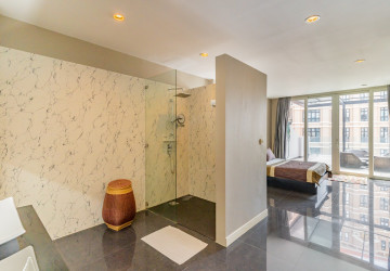 Dulex 3 Bedroom Serviced Penthouse For Rent - Tonle Bassac, Phnom Penh thumbnail