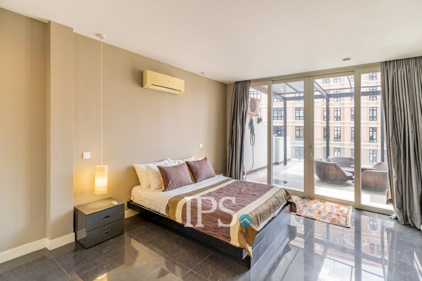 Dulex 3 Bedroom Serviced Penthouse For Rent - Tonle Bassac, Phnom Penh