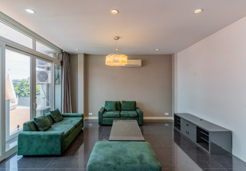Dulex 3 Bedroom Serviced Penthouse For Rent - Tonle Bassac, Phnom Penh thumbnail