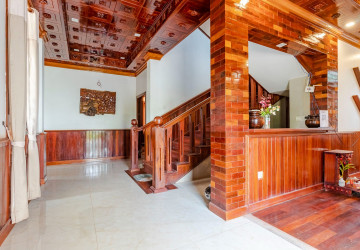 6 Bedroom House For Rent - Svay Dangkum, Siem Reap thumbnail