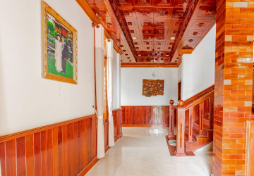 6 Bedroom House For Rent - Svay Dangkum, Siem Reap thumbnail